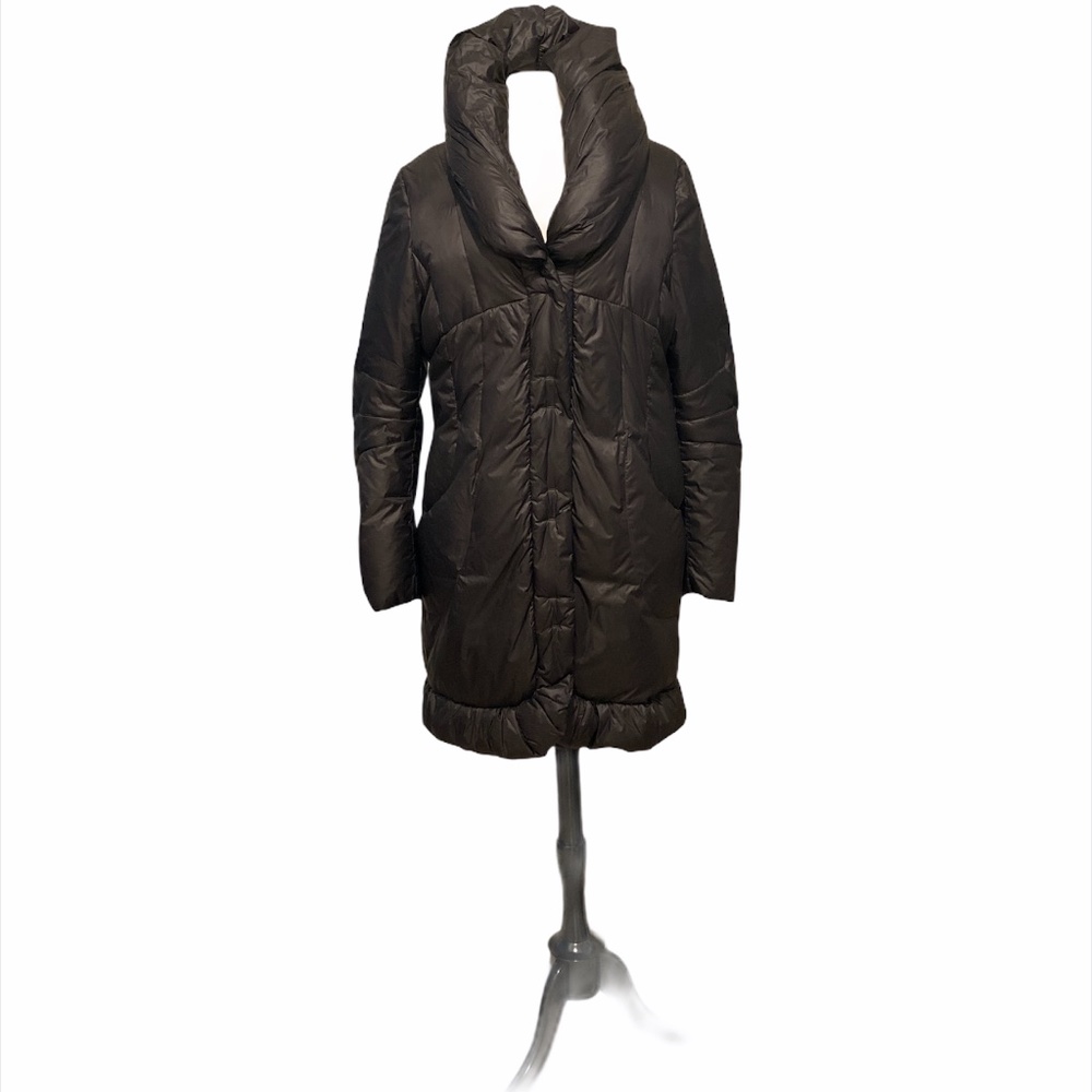 BEAUTIFUL TAHARI Grey Down Coat size LARGE